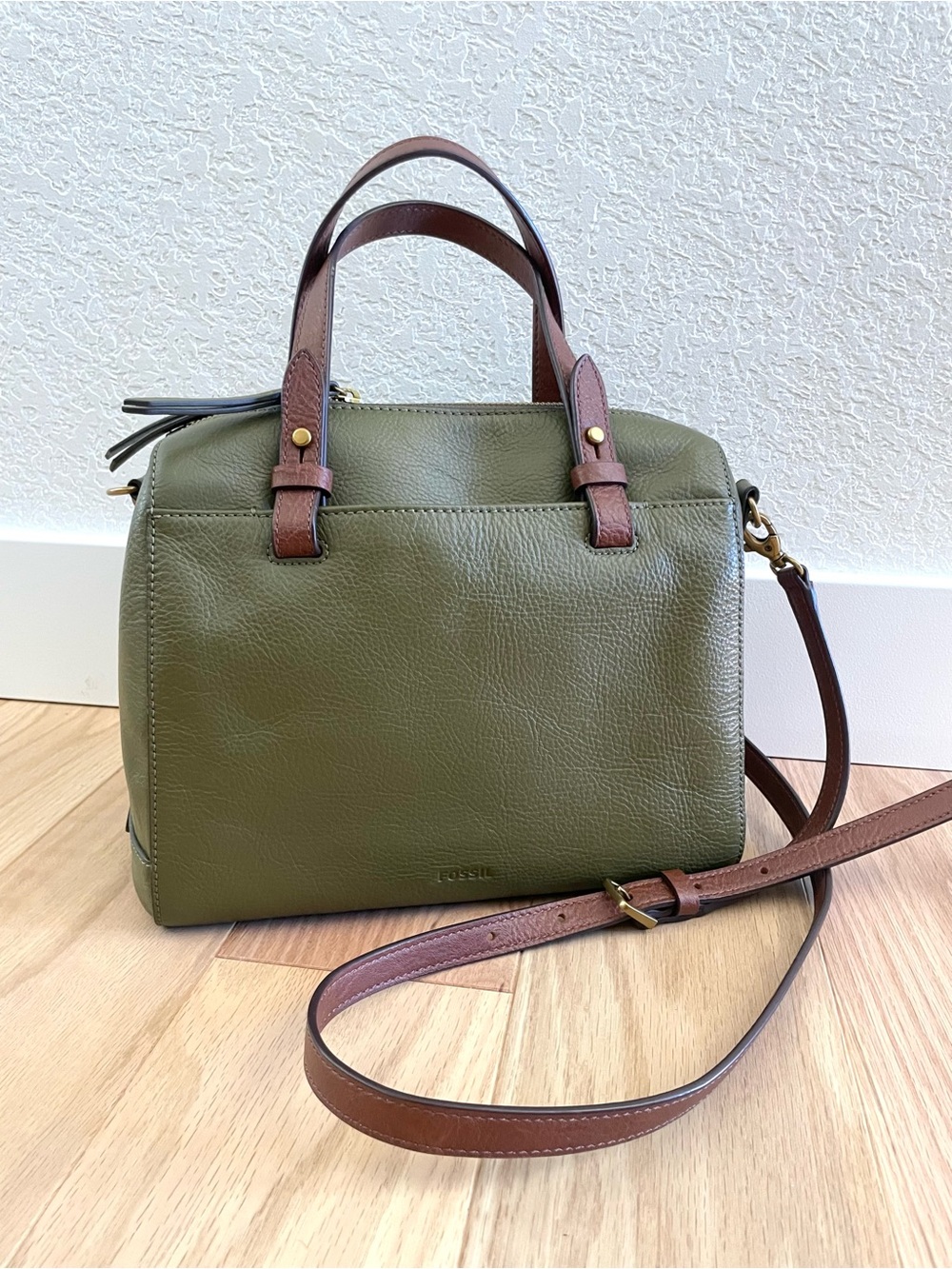 Fossil Rachel Satchel - Olive Green Leather with Crossbody Strap - EUC - Classic